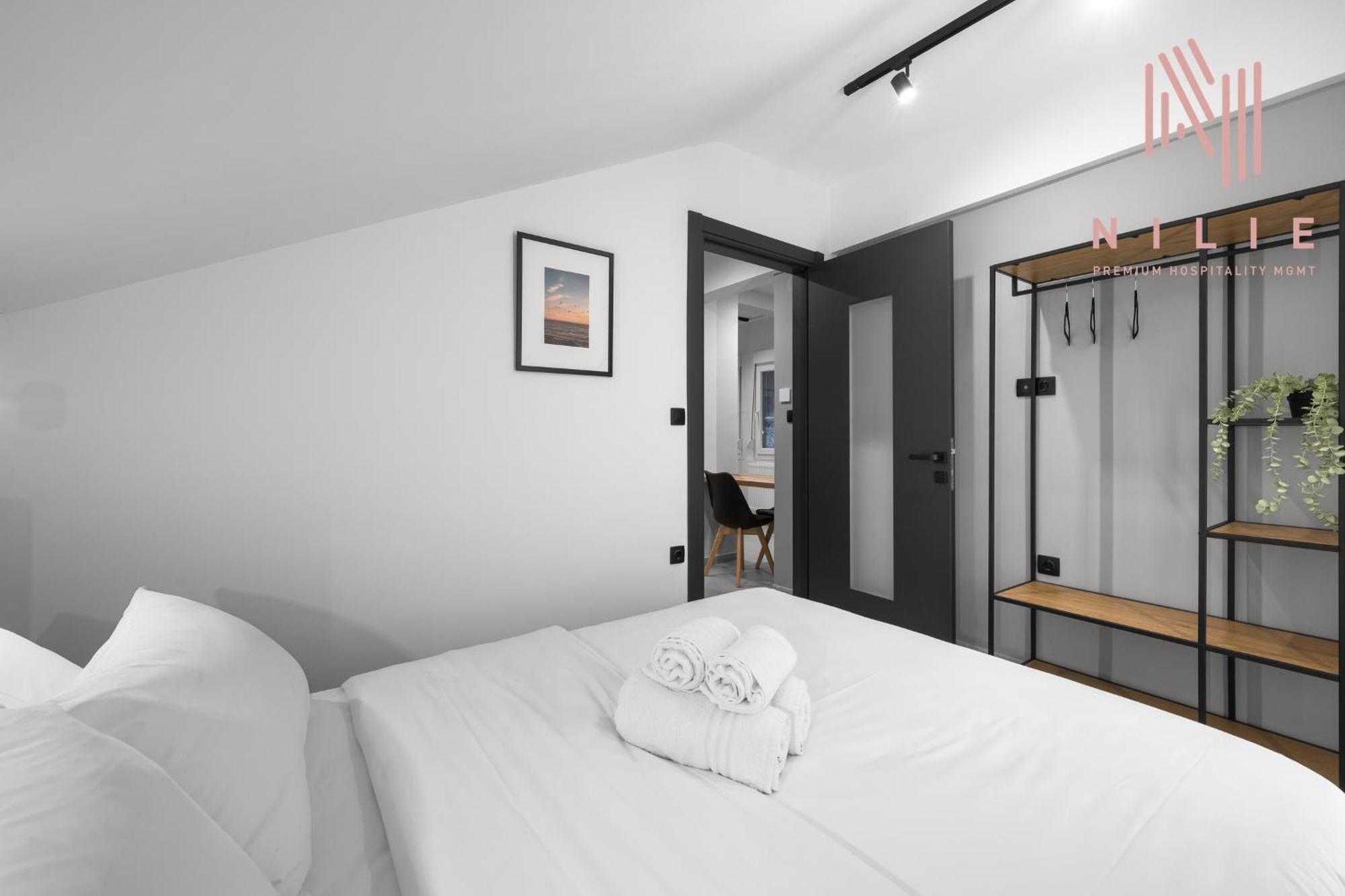 Room 8, Nilie Hospitality Mgmt Салоники Экстерьер фото